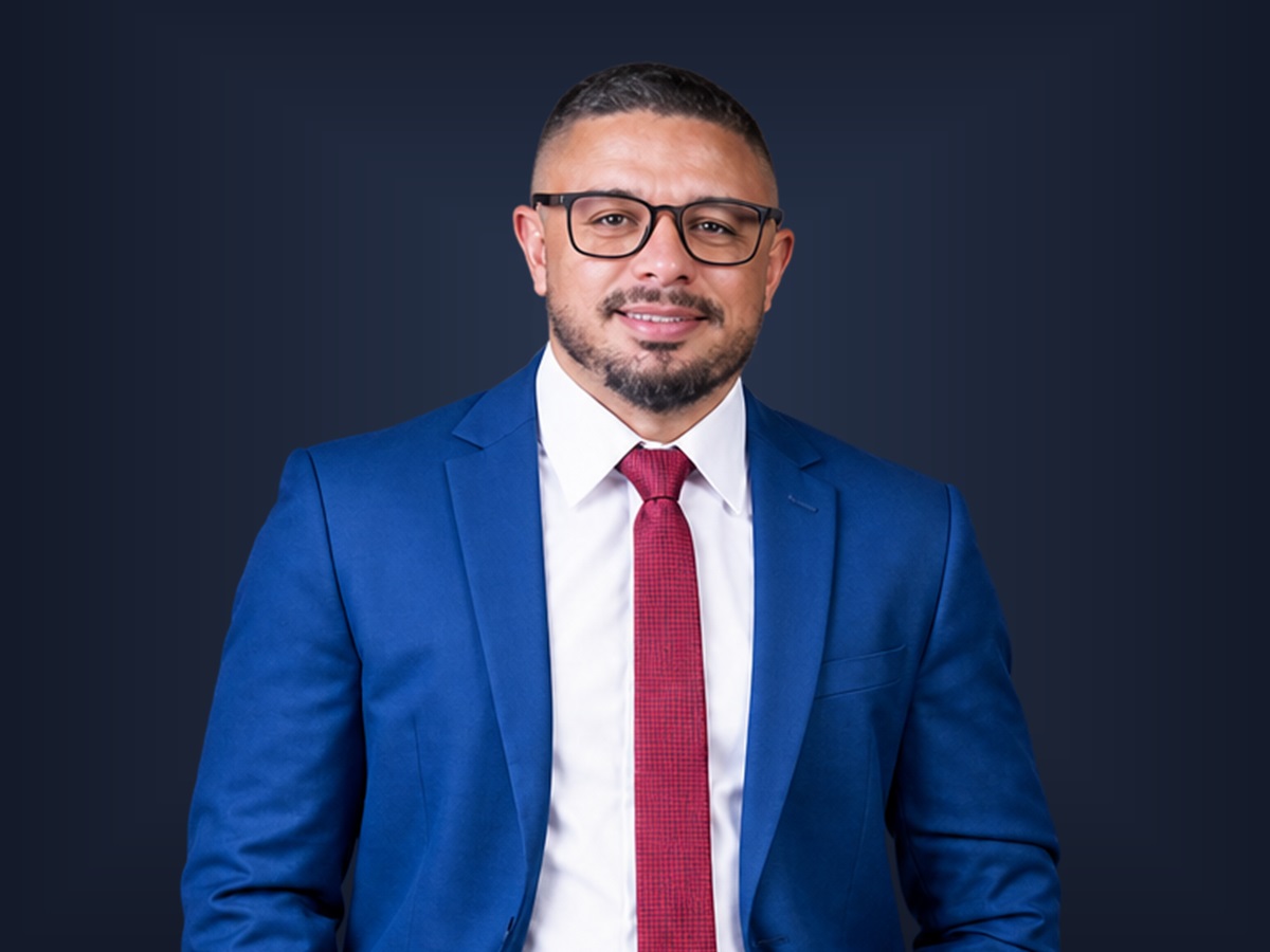 Dr. Daniel Antoniolo